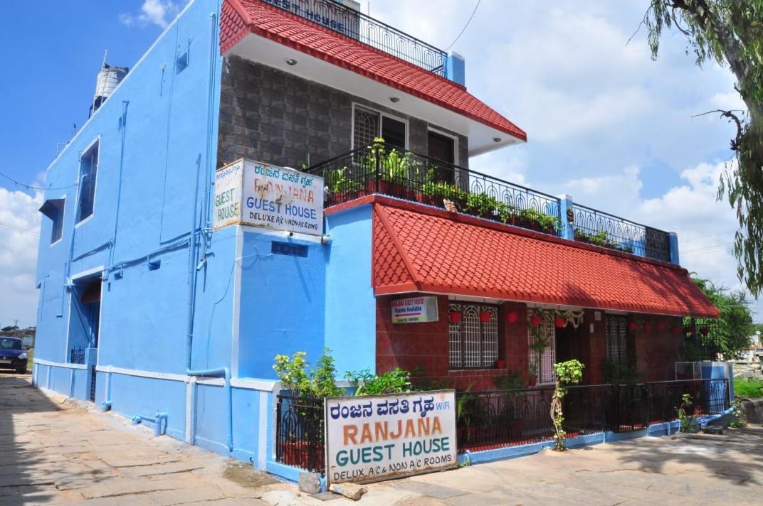 Ranjana Guesthouse Hampi Bagian luar foto
