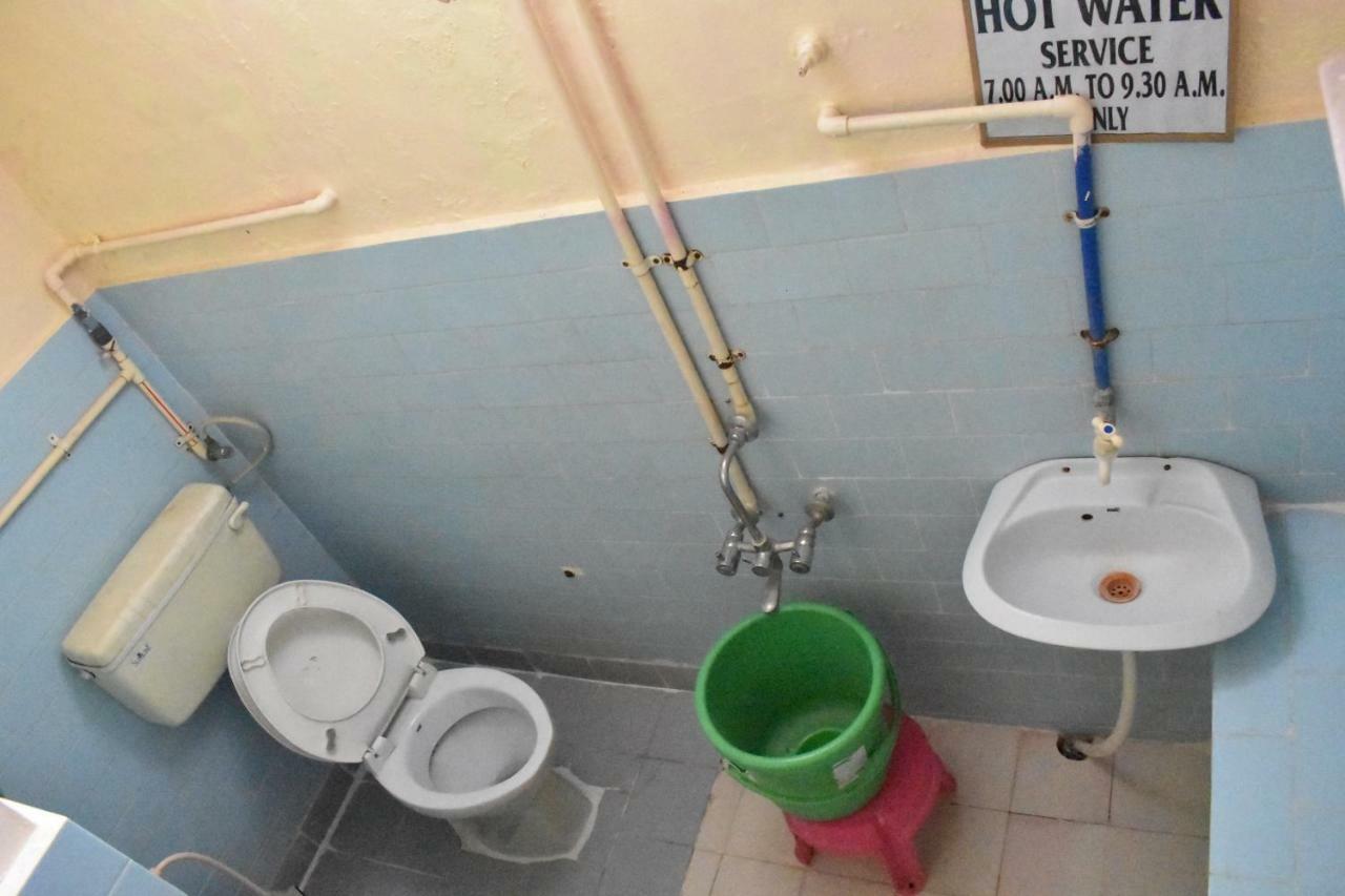 Ranjana Guesthouse Hampi Bagian luar foto